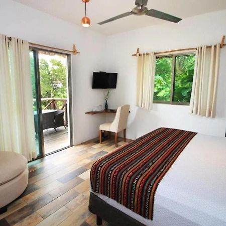 Hotel Pancho Villas Bacalar - Kayyaks Gratis 外观 照片
