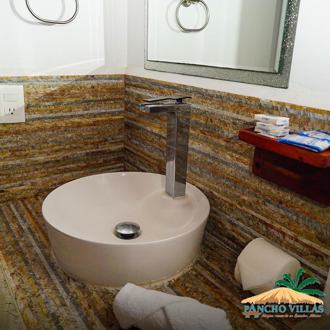 Hotel Pancho Villas Bacalar - Kayyaks Gratis 外观 照片