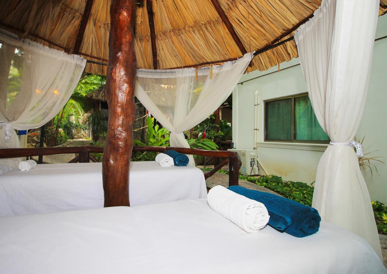 Hotel Pancho Villas Bacalar - Kayyaks Gratis 外观 照片